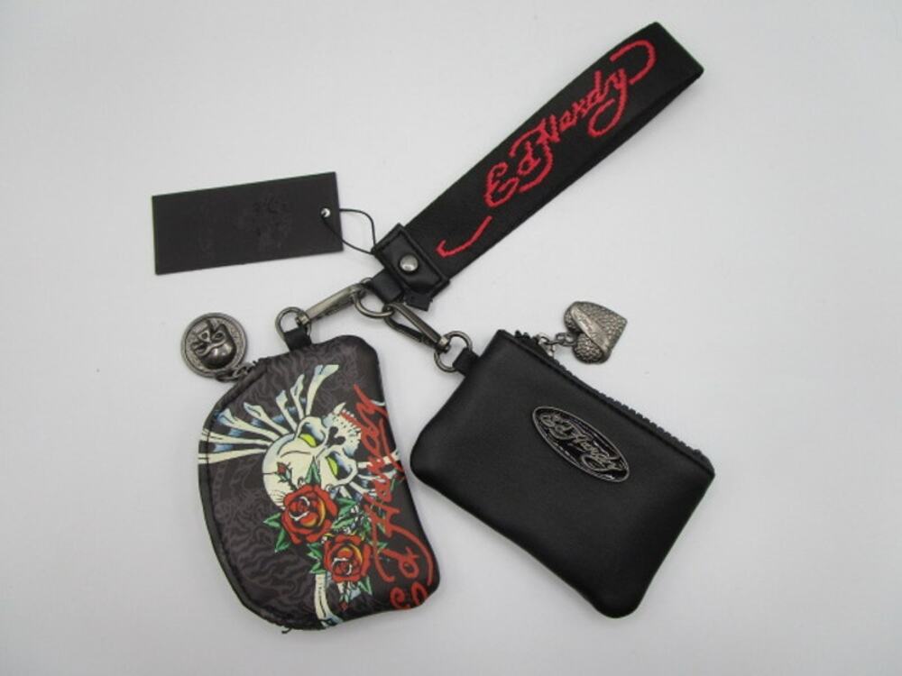 Ed Hardy‎ Skull Roses Print Key Ring Zip Close Coin Purse Card Holder Black